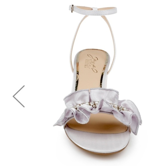 Jewel Badgley Mischka Lilac Desirie Ruffle Block Heel Sandal - Picture 4 of 8